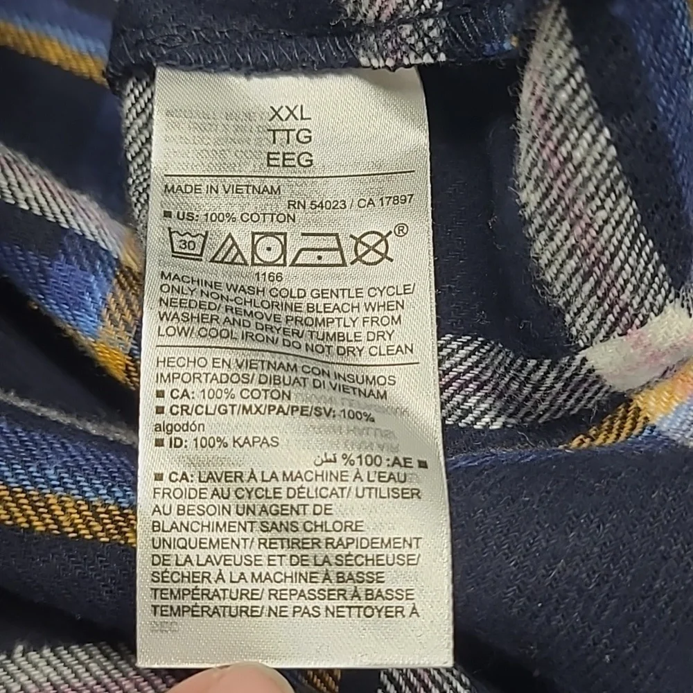 Old Navy Size XXL Navy Blue Plaid Button Down Boyfriend Shirt - Picture 9 of 10